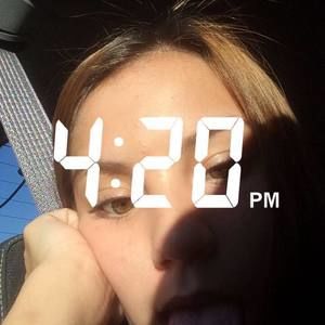 Meet your Posher, Lena